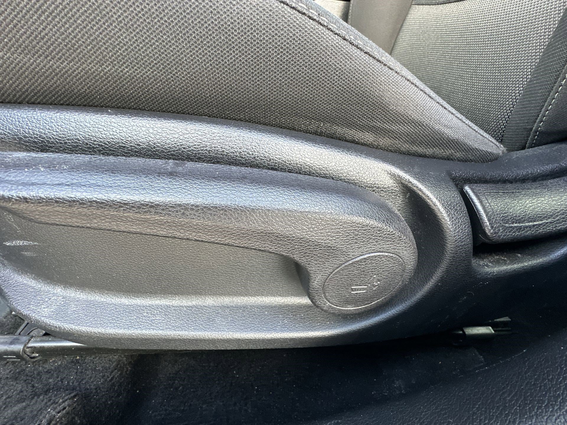 Used 2022 Kia Forte LXS image 14