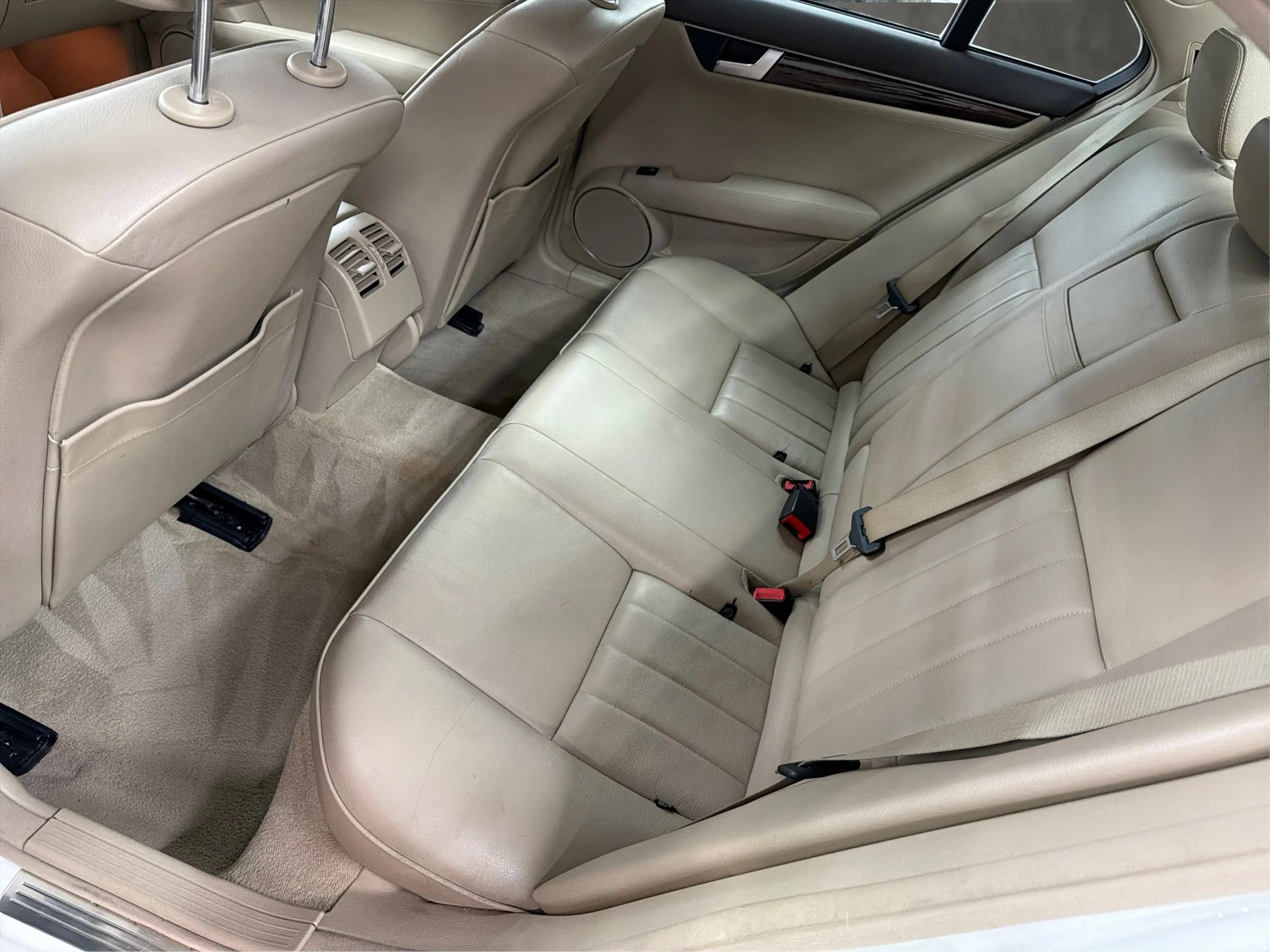 Used 2012 Mercedes-Benz C 300 4MATIC Sedan w/ Multimedia Pkg image 14