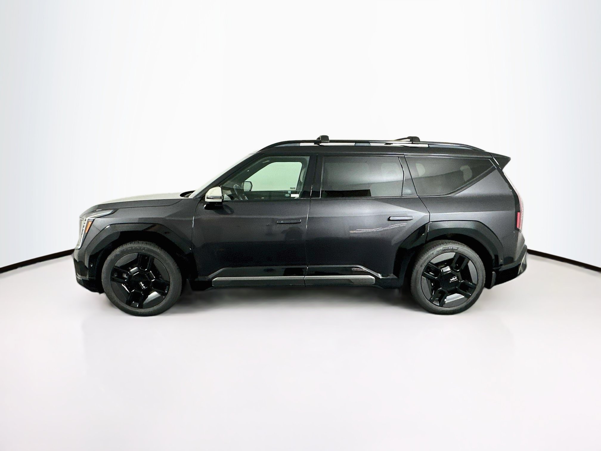 Used 2024 Kia EV9 GT-Line AWD/4WD image 4