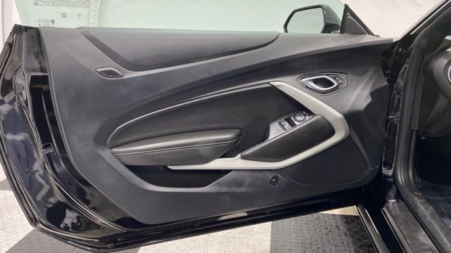 Used 2023 Chevrolet Camaro LT image 14
