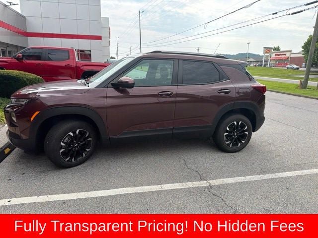 Used 2022 Chevrolet TrailBlazer LT w/ Convenience Package AWD/4WD image 6