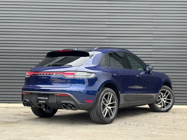 Certified 2026 Porsche Macan AWD/4WD image 7