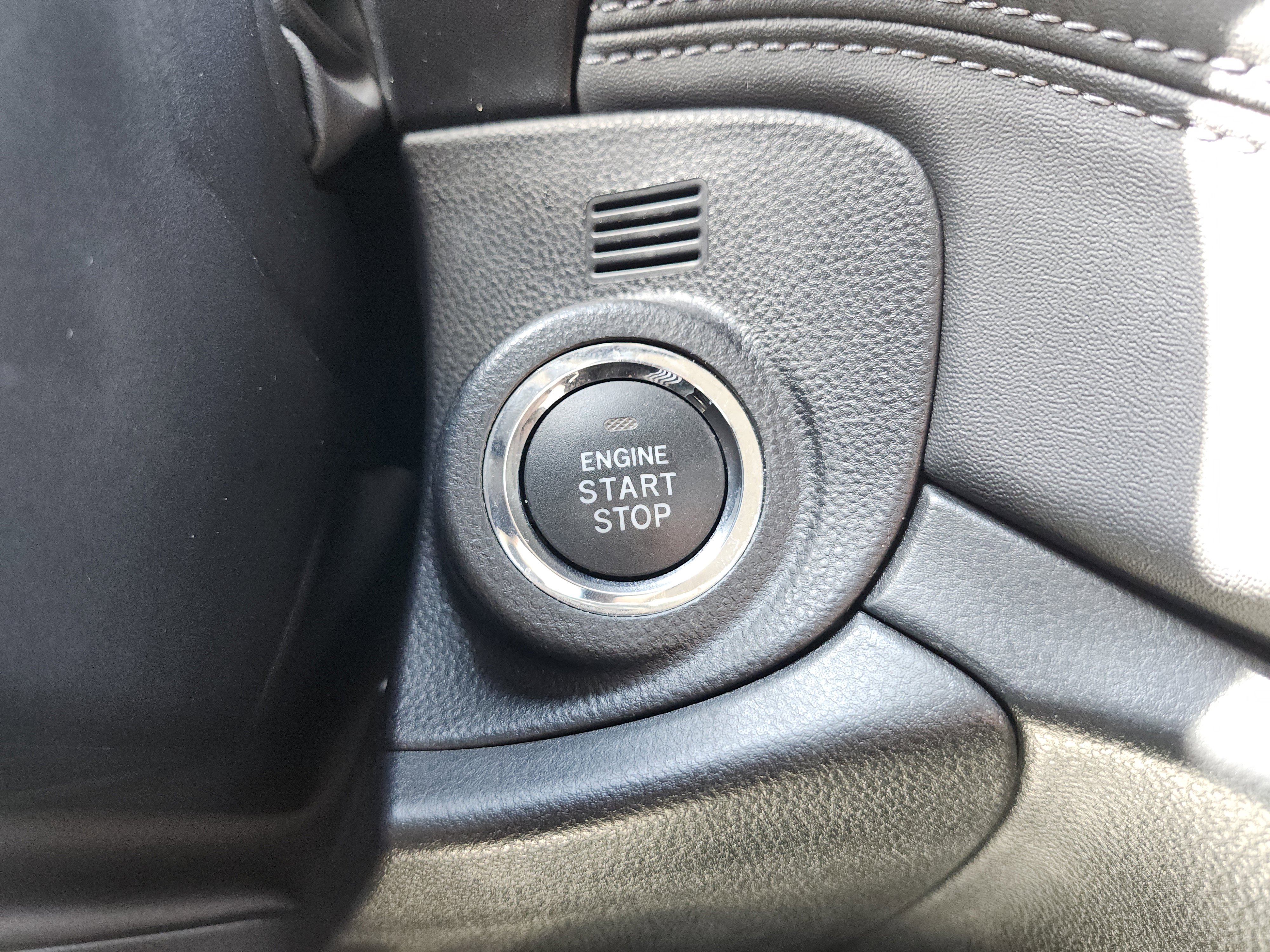 Used 2022 Subaru Legacy Premium AWD/4WD image 7