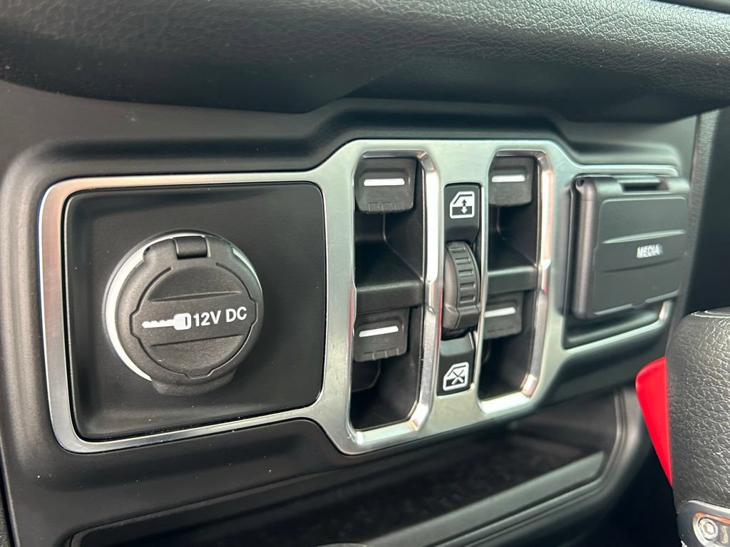 Used 2024 Jeep Gladiator Sport AWD/4WD image 34