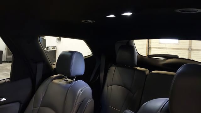 Used 2022 Buick Enclave Essence FWD image 36
