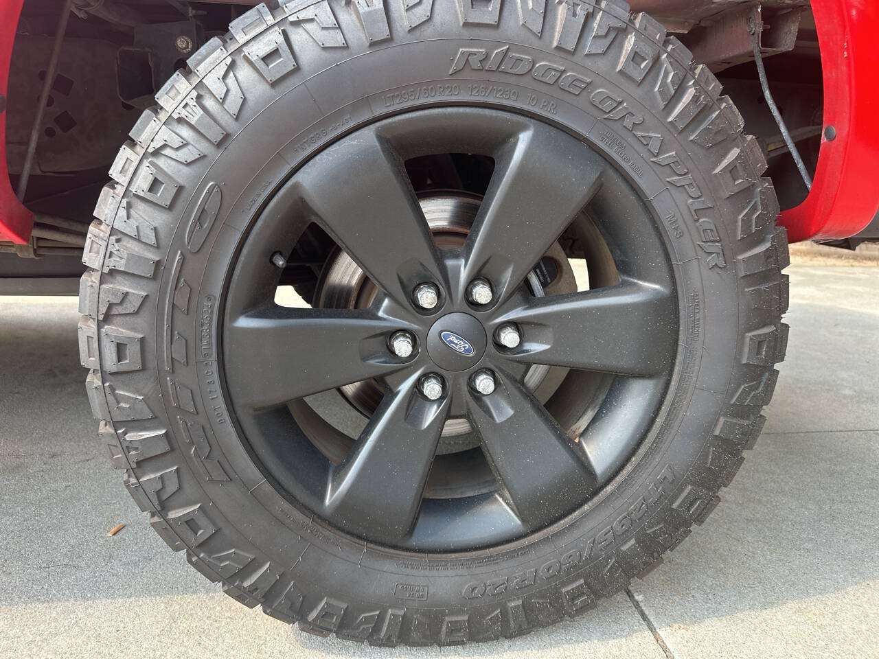 Used 2014 Ford F150 FX4 w/ FX Appearance Package AWD/4WD image 22