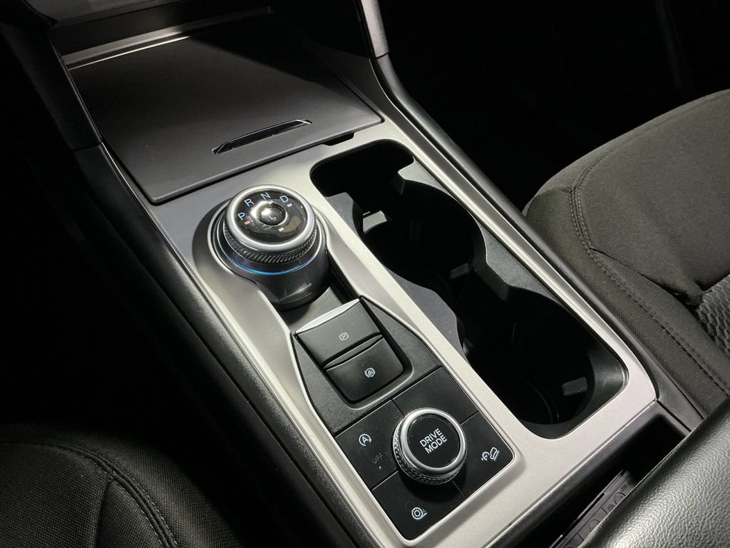 Used 2023 Ford Explorer XLT AWD/4WD image 22