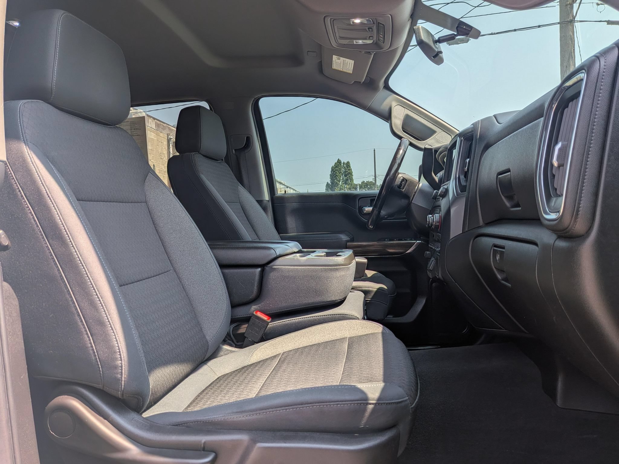 Used 2019 Chevrolet Silverado 1500 RST AWD/4WD image 8