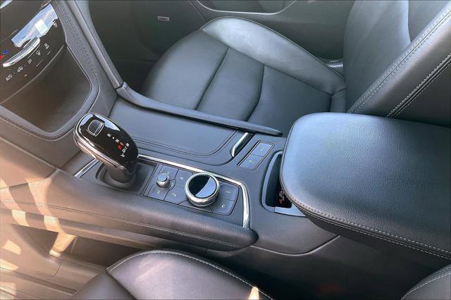 Used 2024 Cadillac XT6 Sport image 15