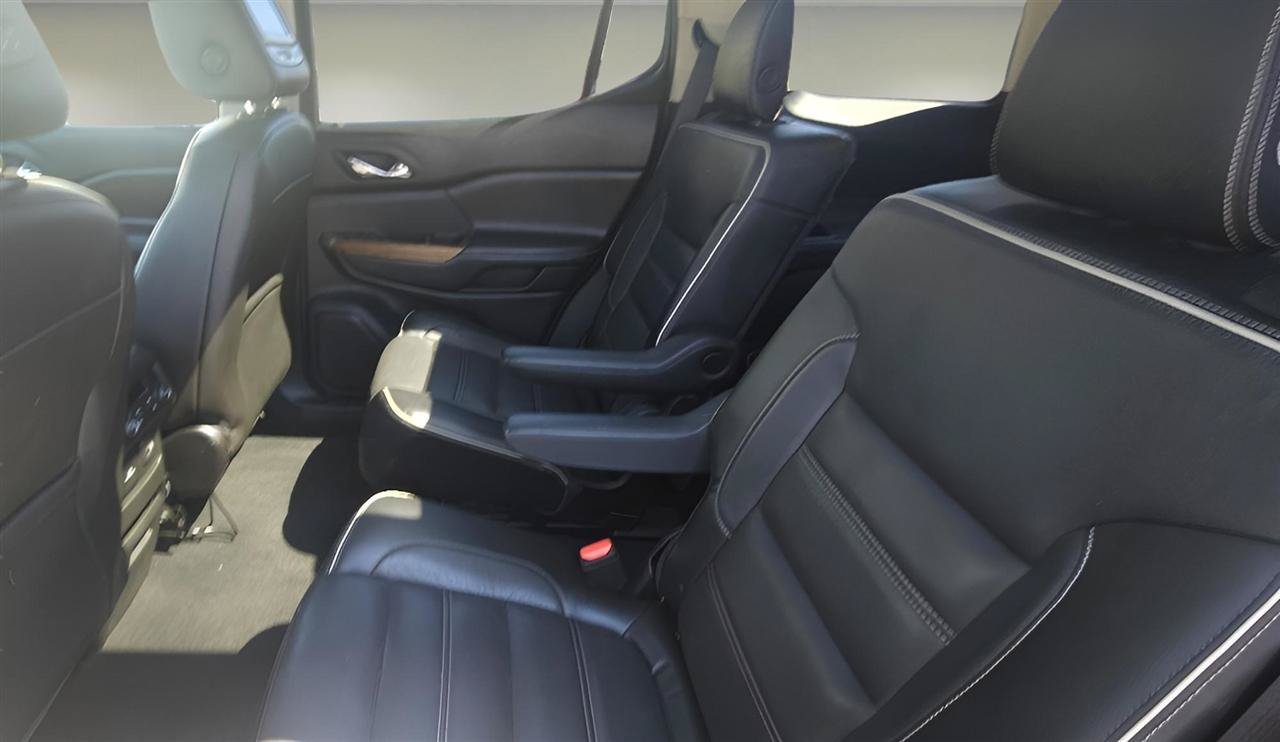 Used 2017 GMC Acadia Denali w/ Technology Package AWD/4WD image 24