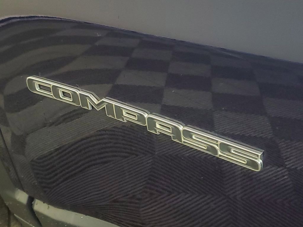 Used 2019 Jeep Compass Limited image 6