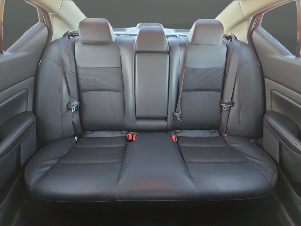 Used 2025 Nissan Altima 2.5 SR FWD image 25