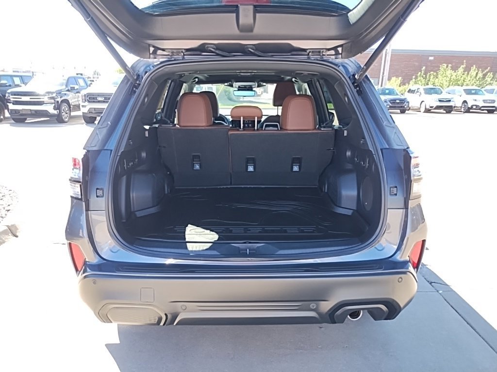 Used 2026 Subaru Forester Touring AWD/4WD image 32