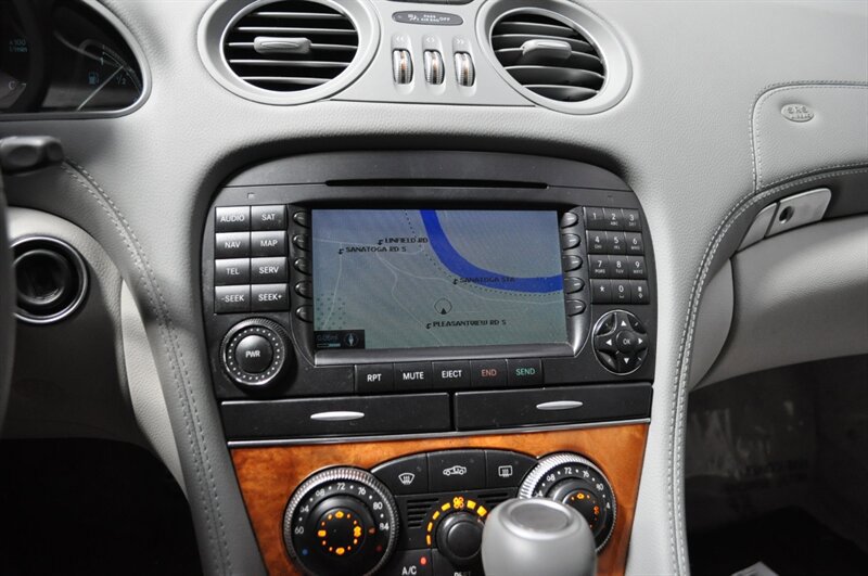 Used 2005 Mercedes-Benz SL 500 image 22