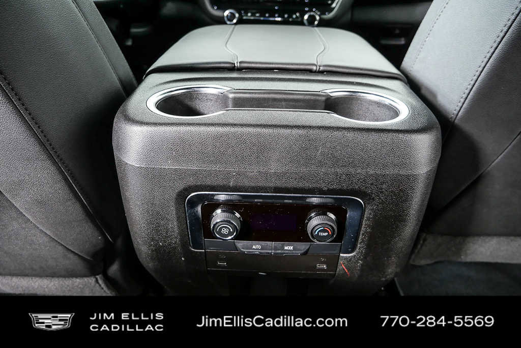 Used 2025 Chevrolet Tahoe LT RWD image 19