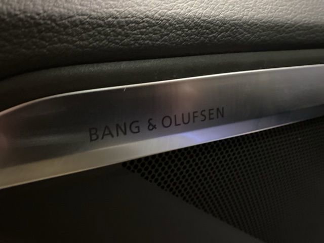 Used 2024 Audi Q8 e-tron Prestige w/ Prestige Package image 37