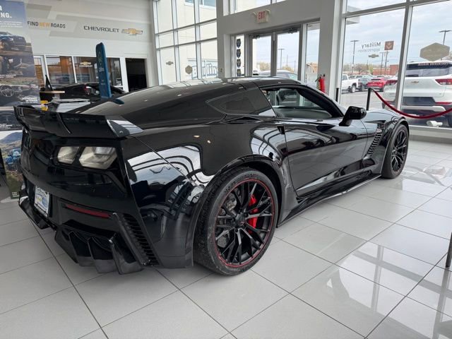 Used 2017 Chevrolet Corvette Z06 image 12