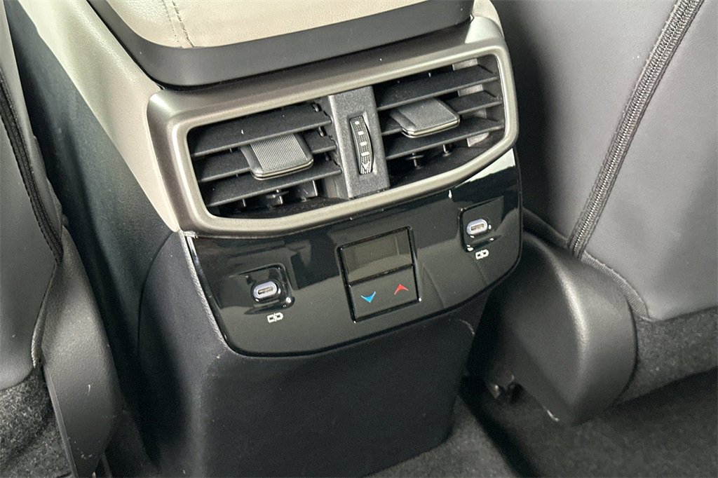 Used 2023 Lexus RX 350 Premium image 16