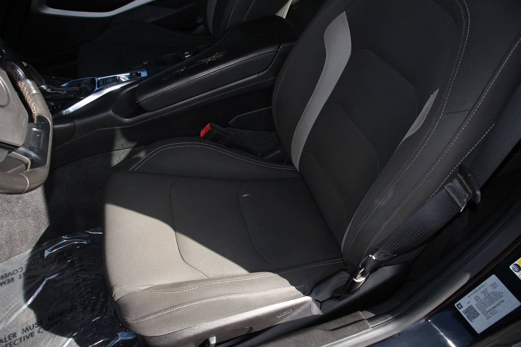 Used 2019 Chevrolet Camaro LT RWD image 20
