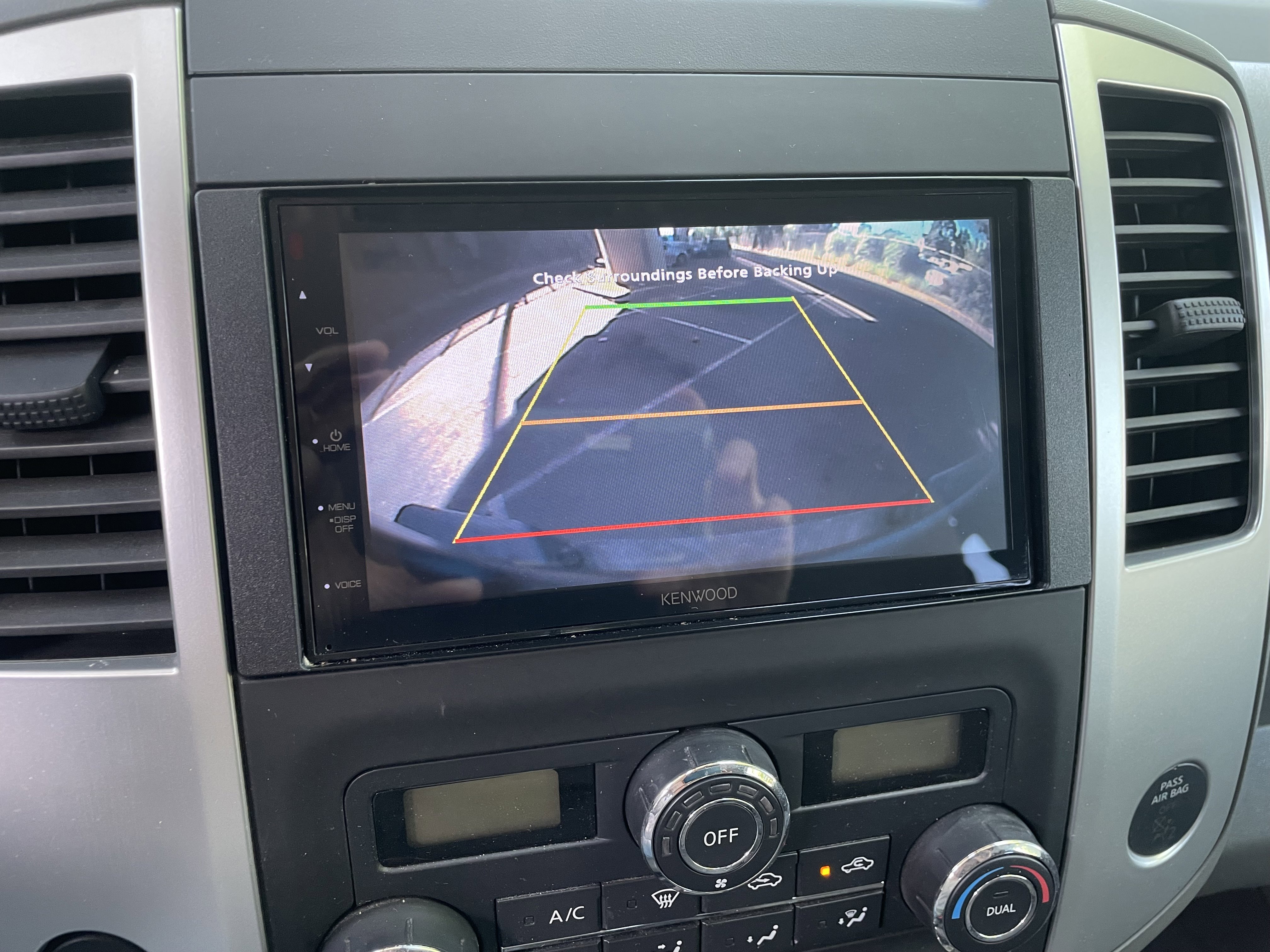 Used 2017 Nissan Frontier SV w/ SV Value Truck Package RWD image 6