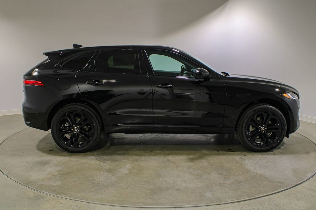 New 2026 Jaguar F-PACE R-Dynamic S image 6
