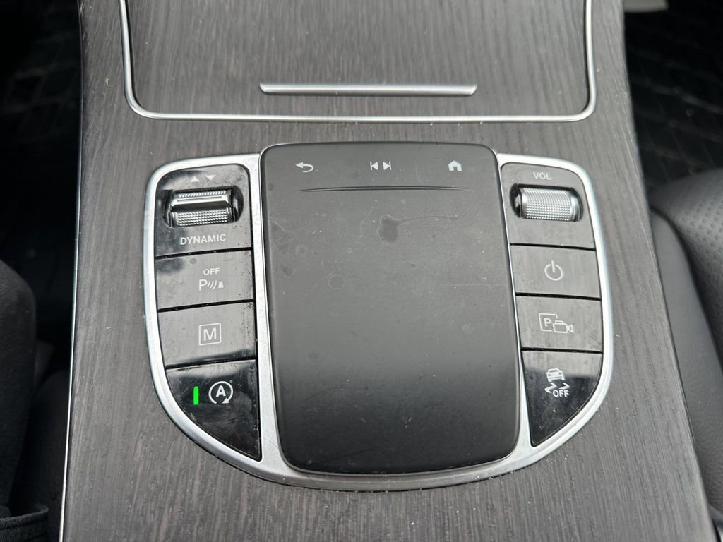 Used 2020 Mercedes-Benz GLC 300 4MATIC image 26