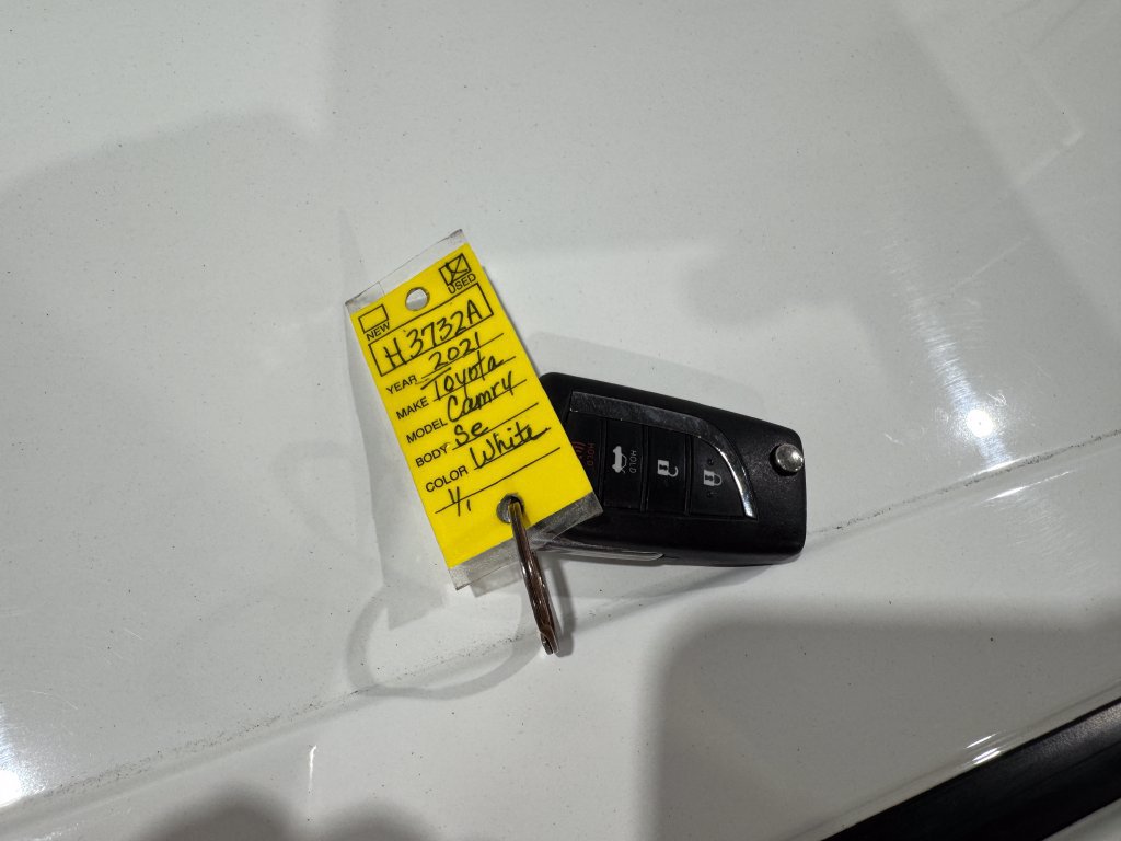 Used 2021 Toyota Camry SE FWD image 40
