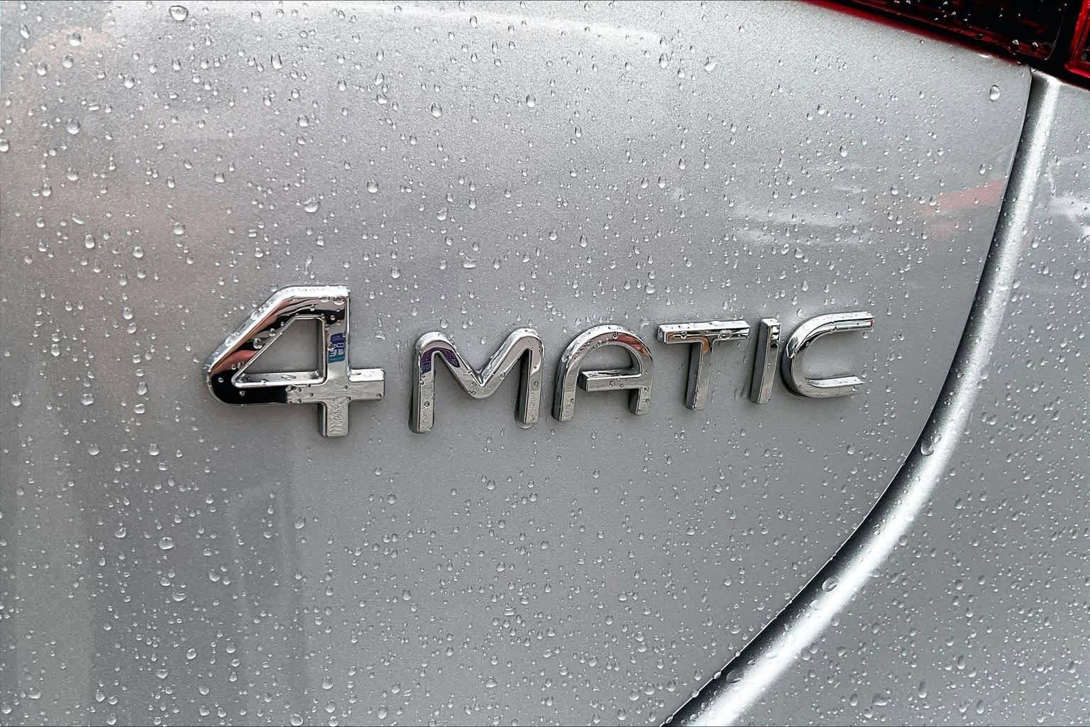 Used 2022 Mercedes-Benz EQS 580 4MATIC Sedan image 9