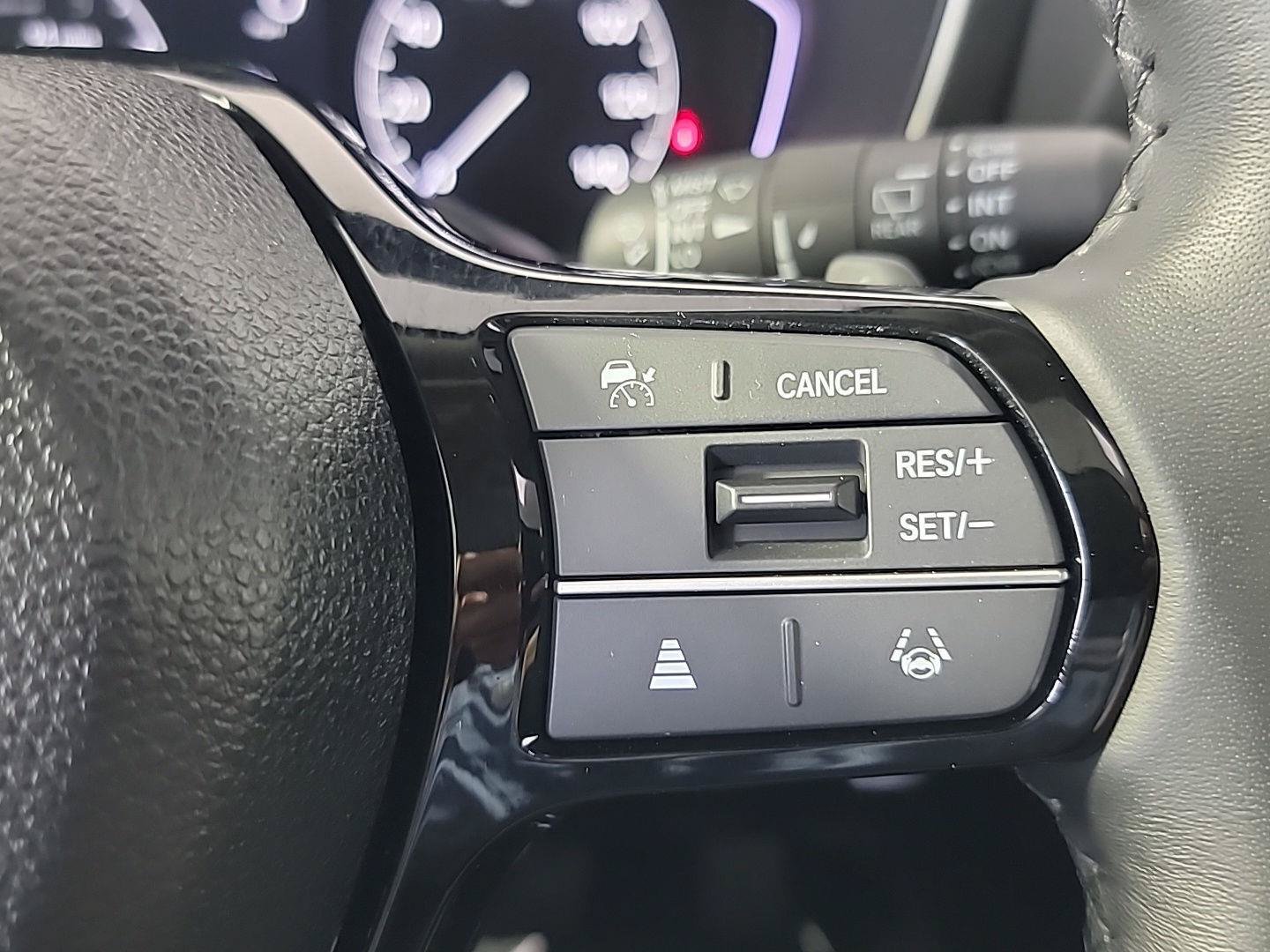 Certified 2025 Honda Pilot Touring image 26