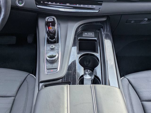Certified 2024 Cadillac Escalade Sport w/ LPO, ONYX Package AWD/4WD image 18