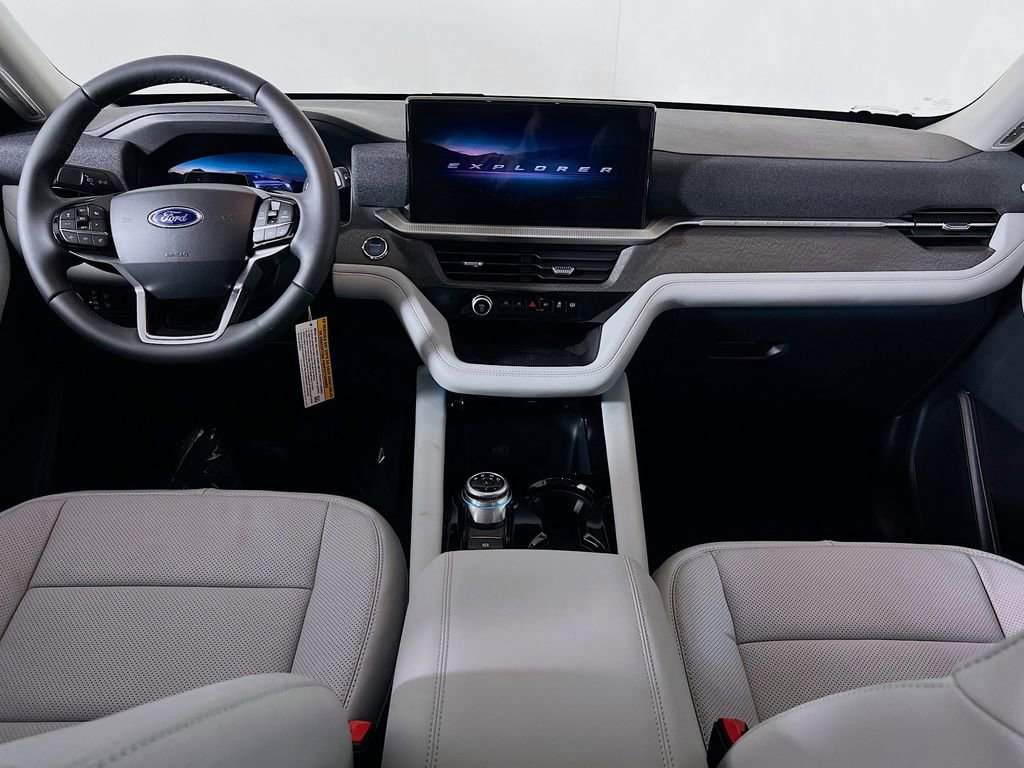 New 2026 Ford Explorer Platinum w/ LUX Leather Package image 31