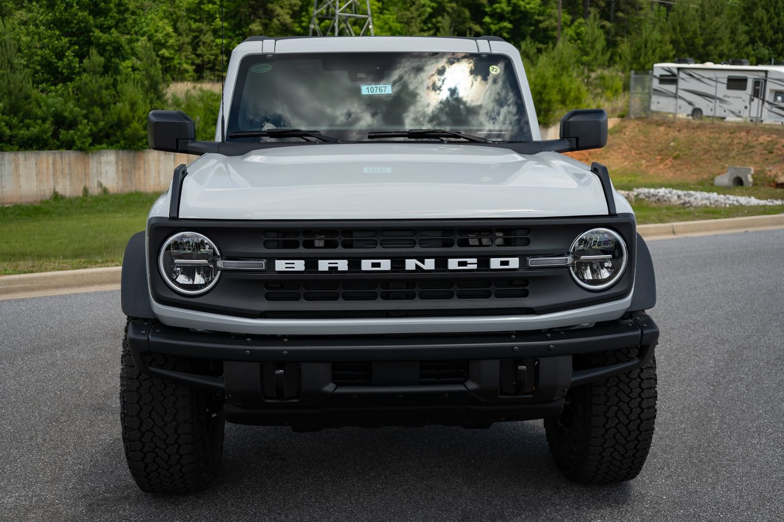 New 2026 Ford Bronco Big Bend w/ Black Diamond Package AWD/4WD image 2