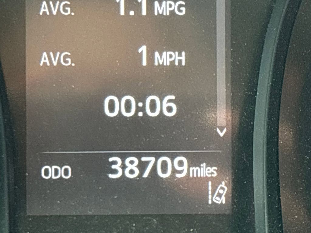 Used 2022 Toyota Camry SE image 19