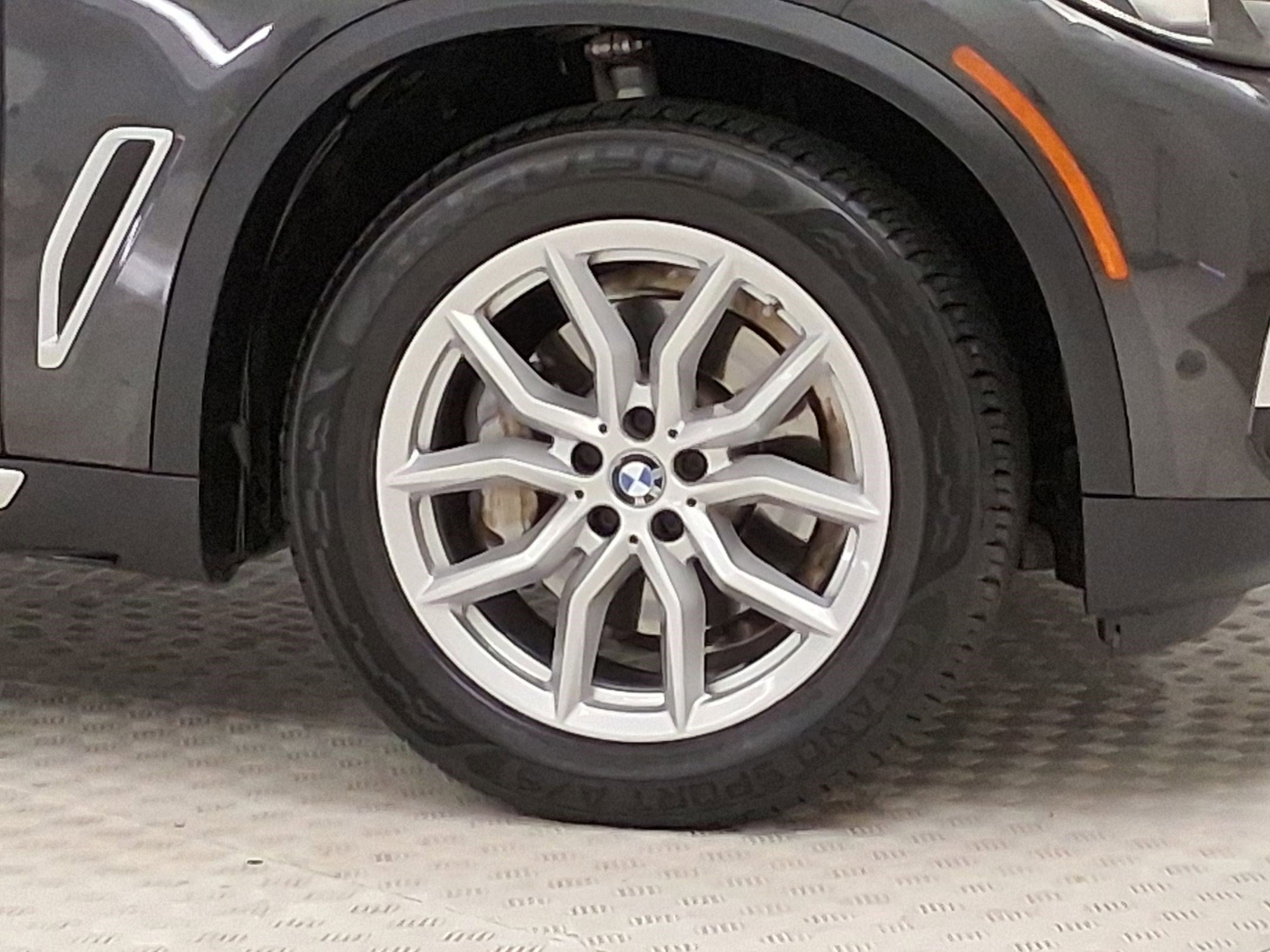 Used 2022 BMW X5 sDrive40i w/ Parking Assistance Package RWD image 10