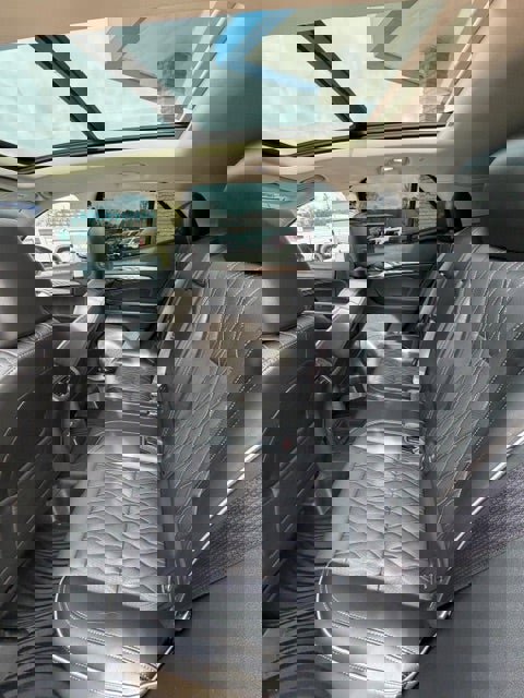 Certified 2022 Buick Envision Avenir w/ Technology Package II image 16