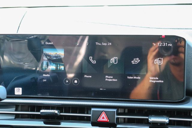 New 2027 Kia Sportage EX FWD image 7