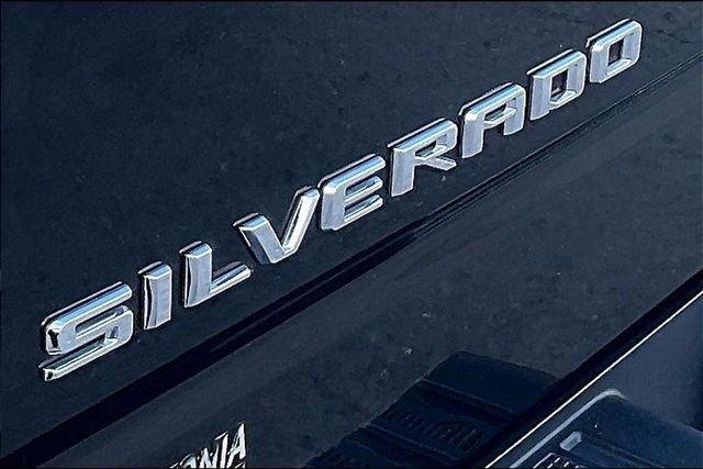 Used 2024 Chevrolet Silverado 1500 LT image 22