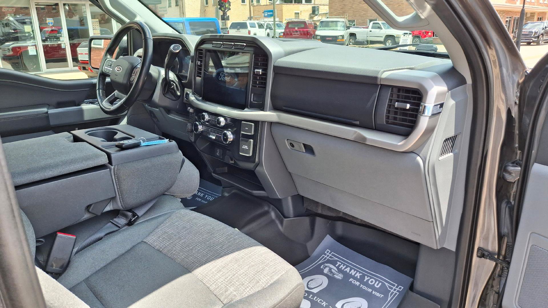 Used 2022 Ford F150 XLT w/ Equipment Group 302A High AWD/4WD image 11