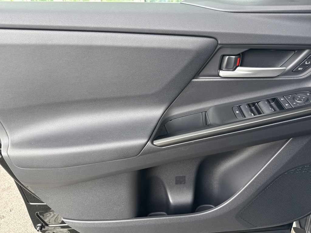 New 2026 Subaru Solterra w/ Limited Package AWD/4WD image 20