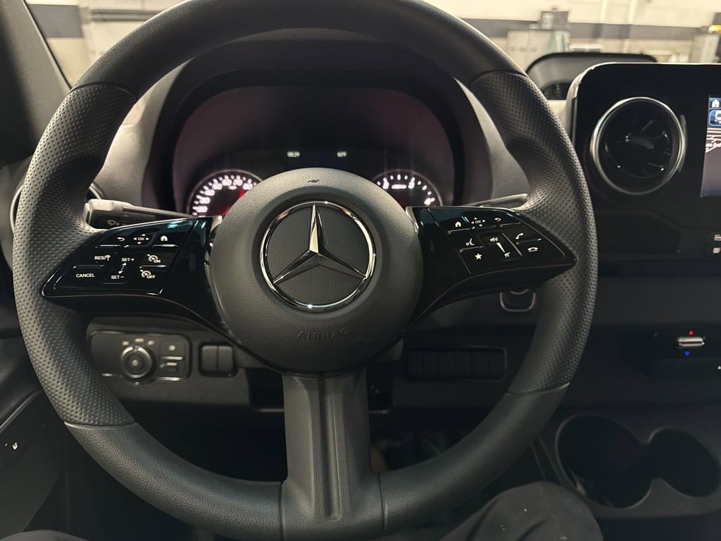 New 2025 Mercedes-Benz Sprinter 3500 image 33
