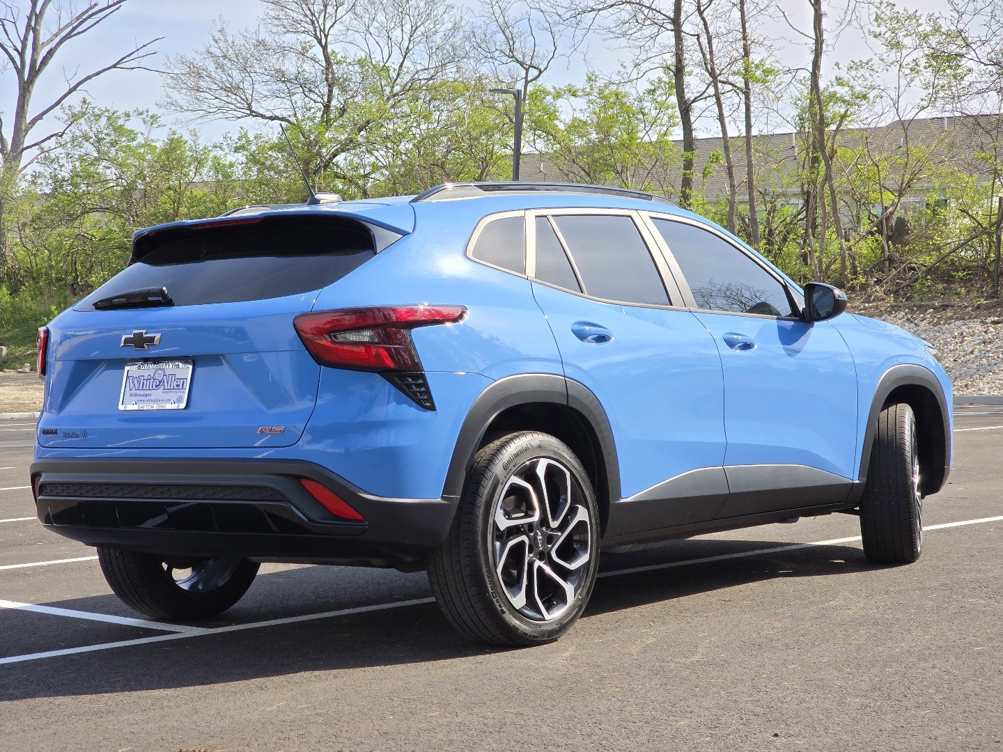 Used 2024 Chevrolet Trax RS w/ Sunroof Package FWD image 20