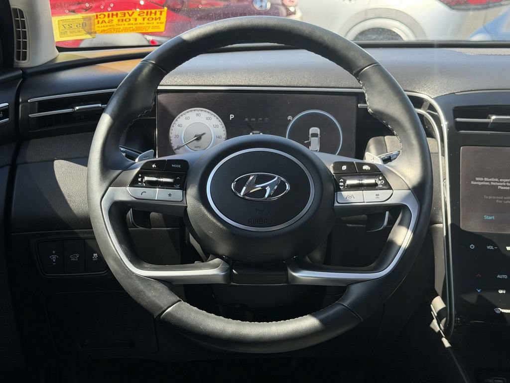 Certified 2023 Hyundai Tucson Limited AWD/4WD image 19