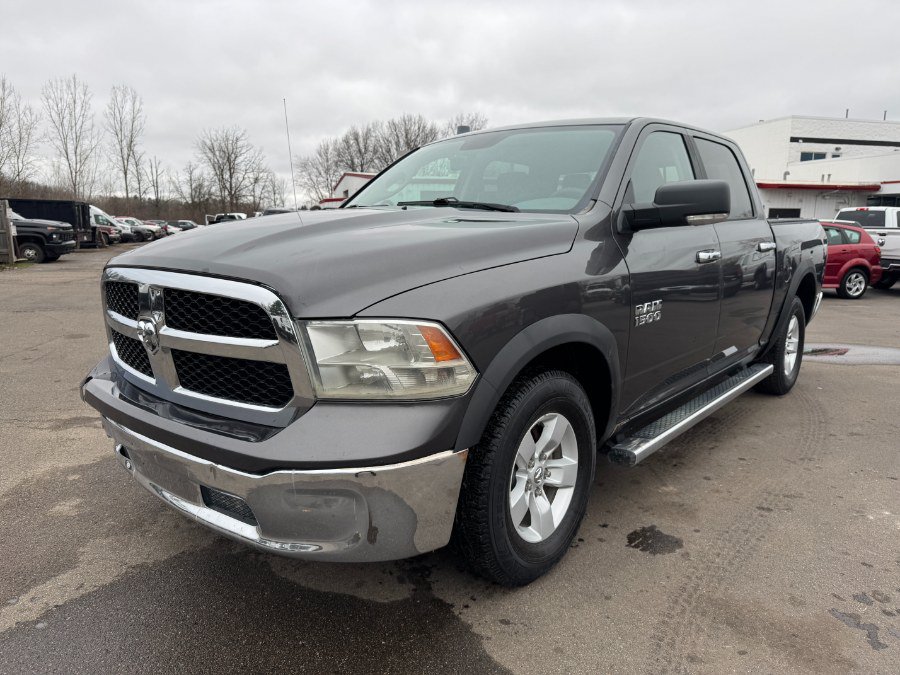 Used 2017 RAM 1500 Classic SLT AWD/4WD image 1
