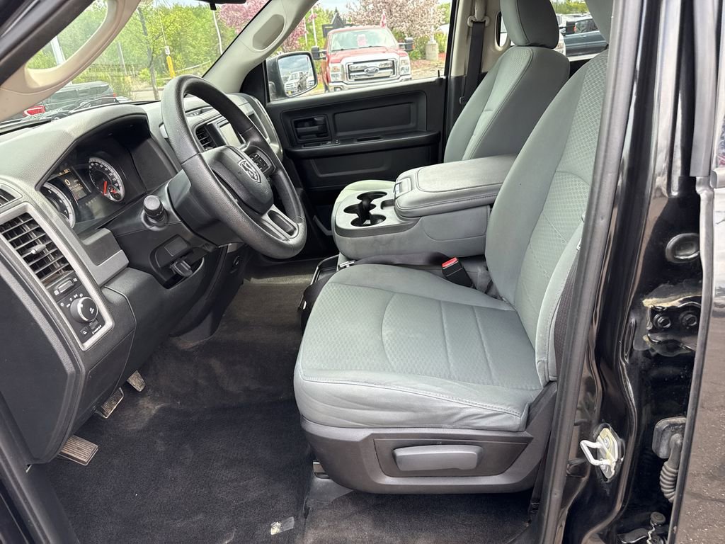 Used 2015 RAM 1500 Express AWD/4WD image 15