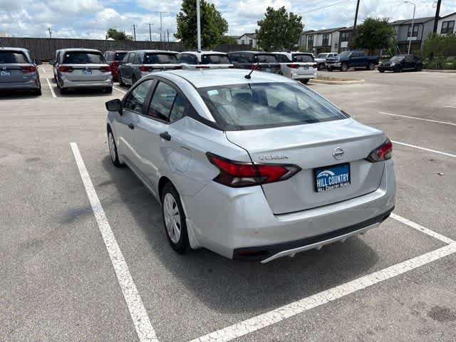 Used 2020 Nissan Versa S FWD image 3