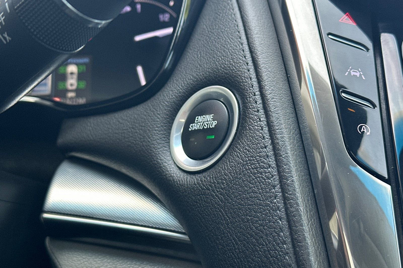 Used 2019 Cadillac CTS Luxury image 21