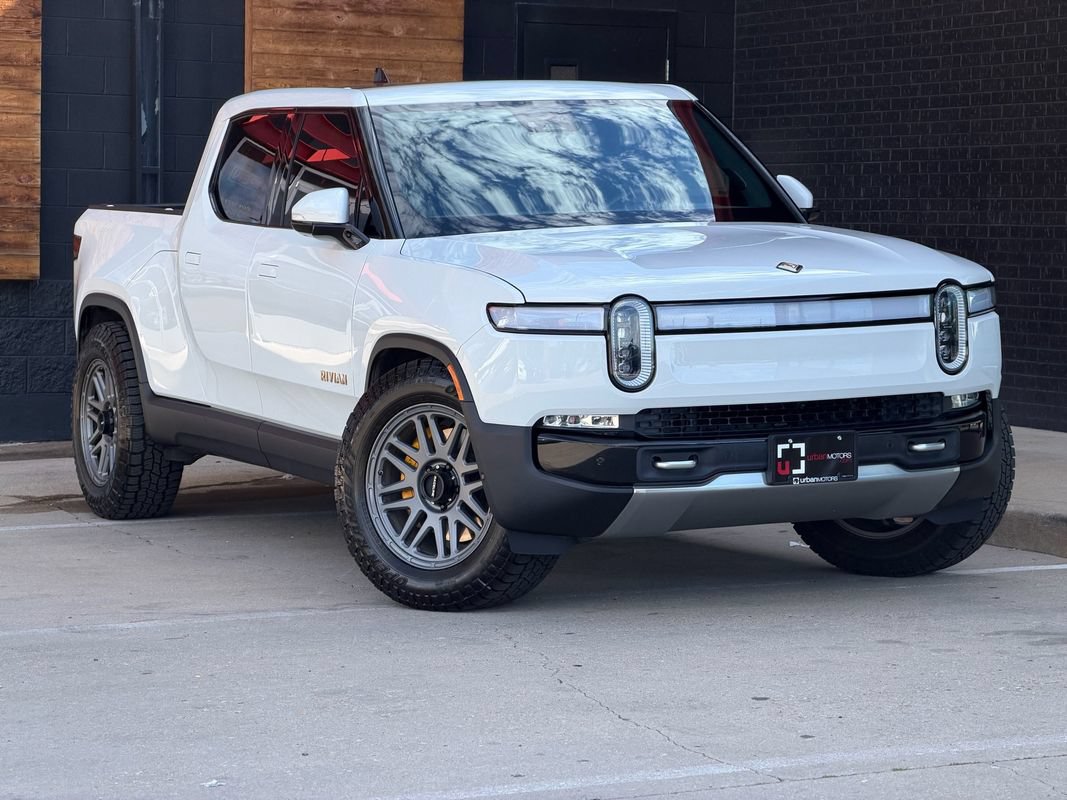 Used 2022 Rivian R1T Adventure AWD/4WD image 6