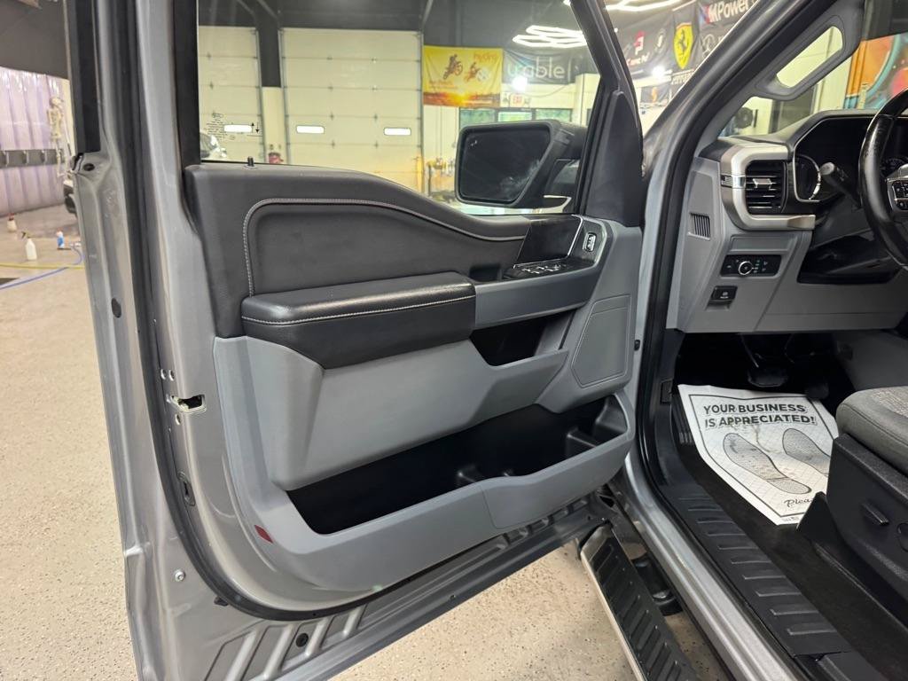 Used 2022 Ford F150 XLT w/ Equipment Group 301A Mid AWD/4WD image 17