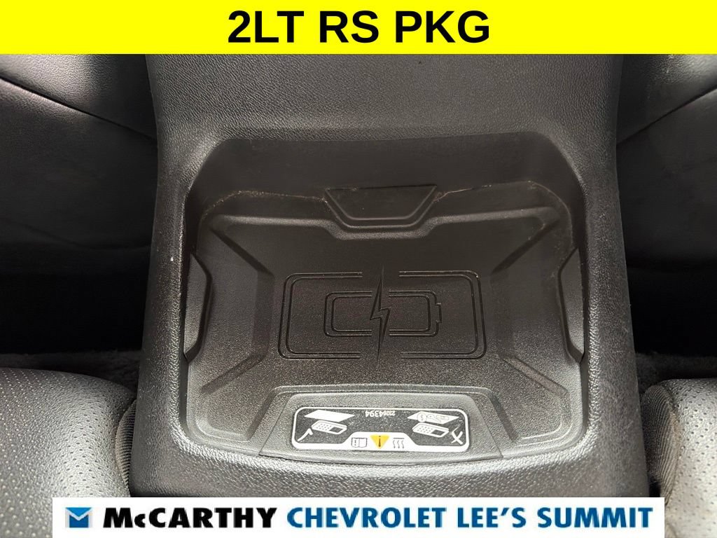 Used 2017 Chevrolet Camaro LT RWD image 32