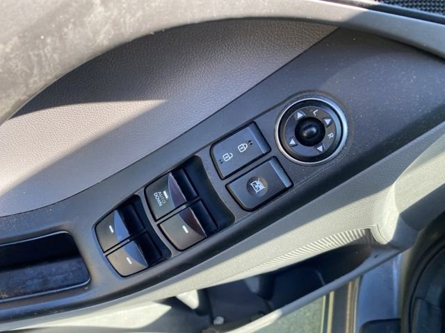 Used 2016 Hyundai Elantra SE FWD image 14